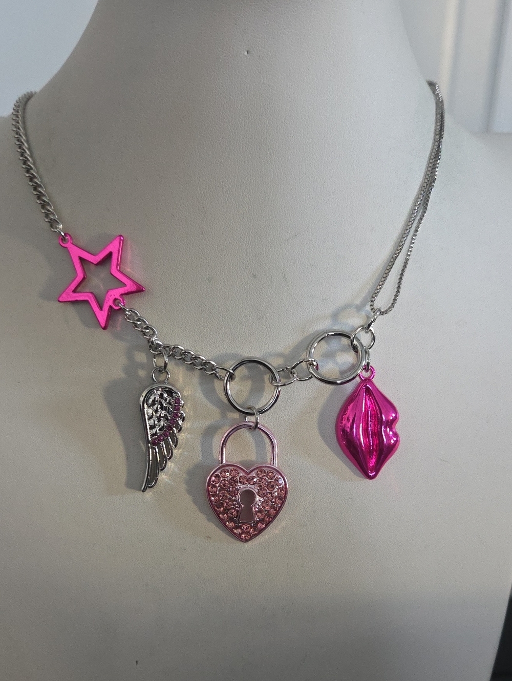 Paparazzi Thr Princess And The Pop Star Pink Necklace NWT